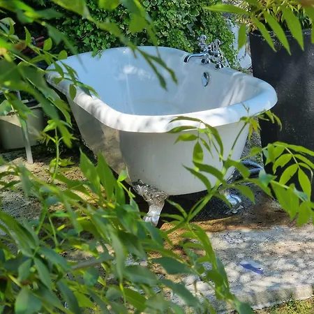 Mill View At Pheasant Lane * Raistin