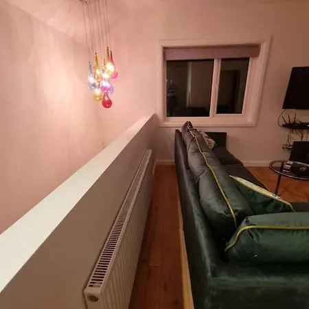 Mill View At Pheasant Lane Raistin