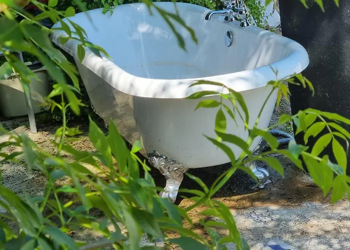 Mill View At Pheasant Lane * Raistin